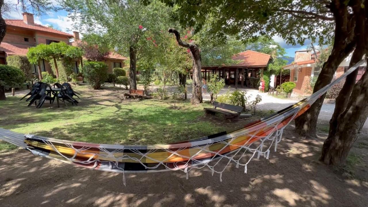 Cabanas Agua Que Brilla Mina Clavero Bagian luar foto